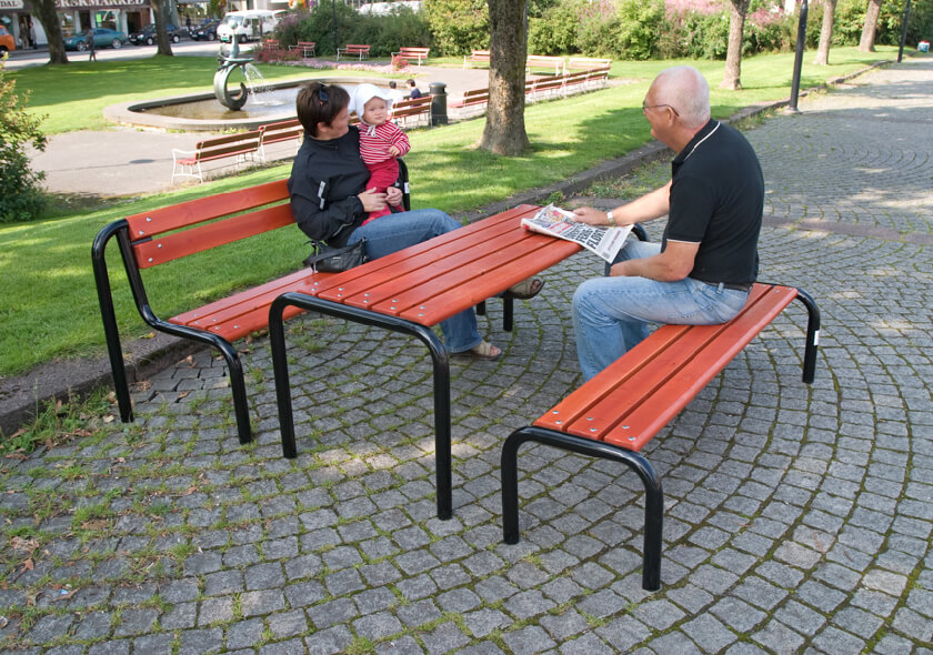 Vestlandbenker og bord